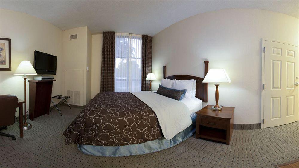 Staybridge Memphis-poplar Ave East By Ihg Hotel Memphis